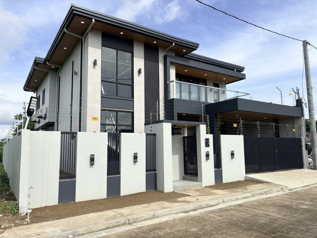 Lifestone Construction